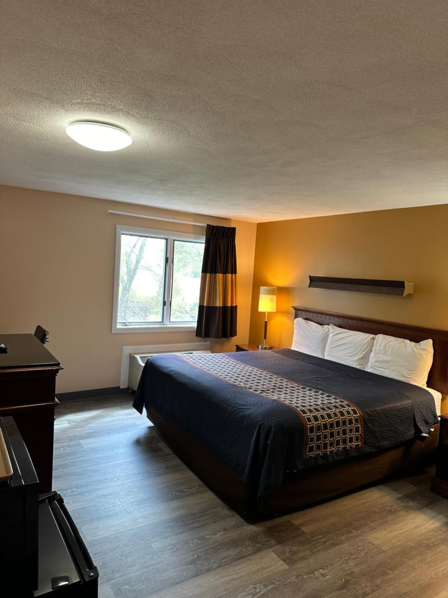 Wickford Motor Inn นอร์ธคิงส์ทาวน์ ภายนอก รูปภาพ