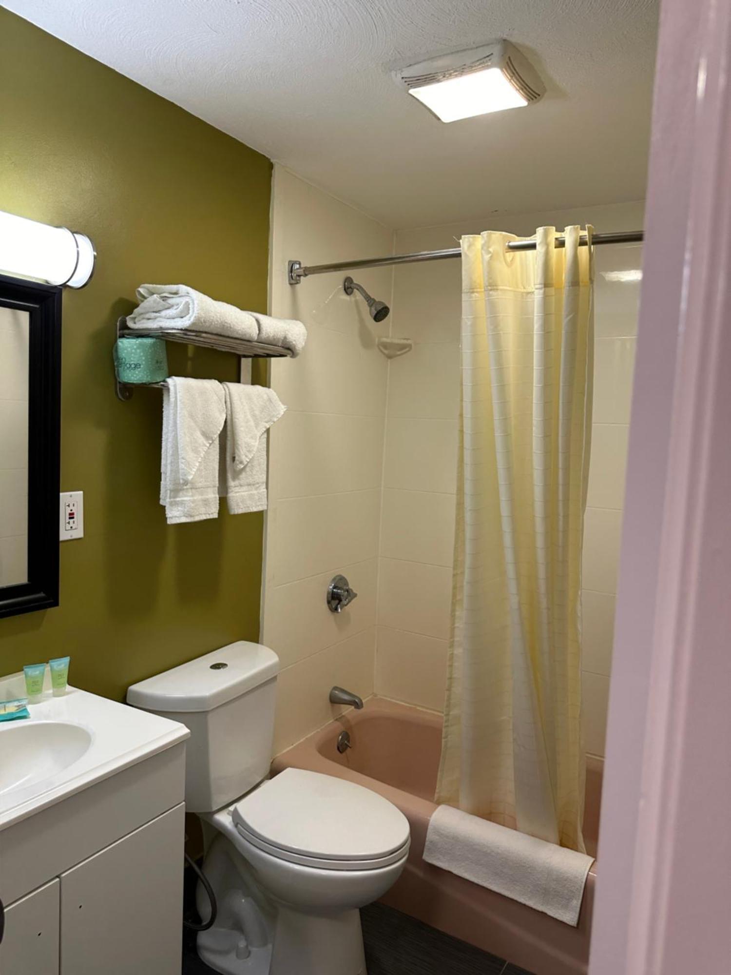 Wickford Motor Inn นอร์ธคิงส์ทาวน์ ภายนอก รูปภาพ